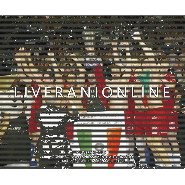 TREVISO 15/05/2005 PLAY OFF SCUDETTO SISLEY TREVISO-RPA PERUGIA NELLA FOTO:FESTEGGIAMENTI FOTO PAOLA GARBUIO/ALDO LIVERANI s.a.s