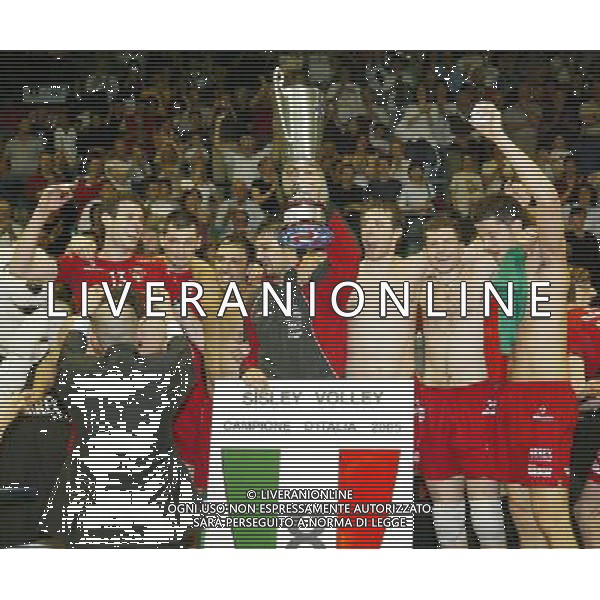 TREVISO 15/05/2005 PLAY OFF SCUDETTO SISLEY TREVISO-RPA PERUGIA NELLA FOTO:FESTEGGIAMENTI FOTO PAOLA GARBUIO/ALDO LIVERANI s.a.s