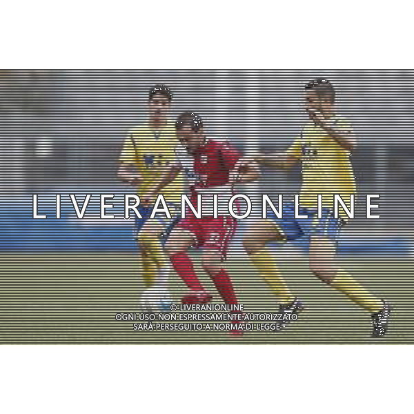 RIMINI - FERMANA Campionato di calcio serie C girone B 11/11/2018 nella foto: Candido Roberto (Rimini fc) Urbinati Gianluca (fermata fc) ©Claudio Zamagni/Agenzia Aldo Liverani
