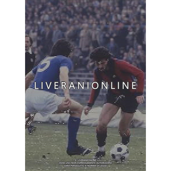 RETROSPETTIVA SALVATORE GARRITANO CALCIATORE NELLA FOTO SALVATORE GARRITANO CON LA MAGLIA DEL BOLOGNA AG ALDO LIVERANI SAS