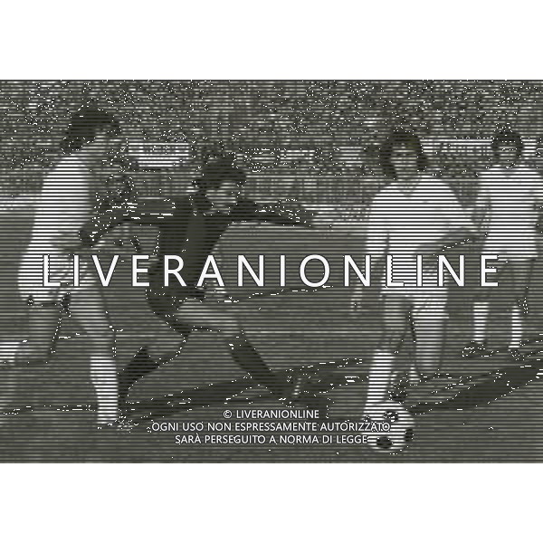 RETROSPETTIVA SALVATORE GARRITANO CALCIATORE NELLA FOTO SALVATORE GARRITANO CON LA MAGLIA DEL BOLOGNA AG ALDO LIVERANI SAS