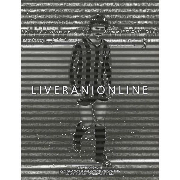 RETROSPETTIVA SALVATORE GARRITANO CALCIATORE NELLA FOTO SALVATORE GARRITANO CON LA MAGLIA DELL\'ATALANTA AG ALDO LIVERANI SAS