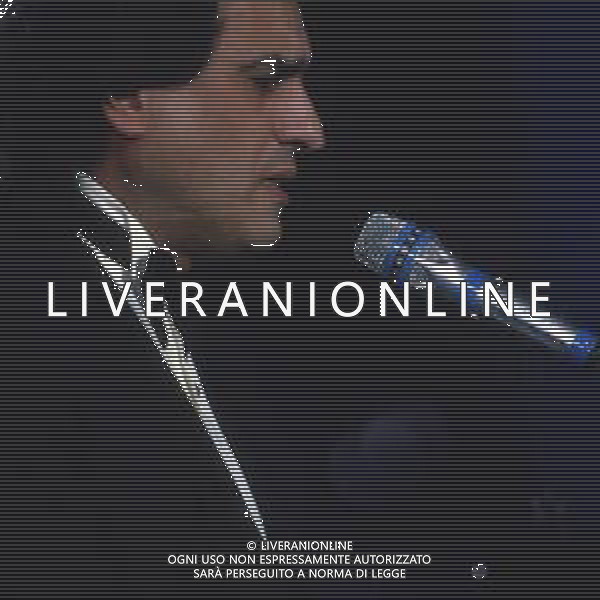 RETROSPETTIVA TOTO CUTUGNO CANTANTE 1990 NELLA FOTO TOTO CUTUGNO AG ALDO LIVERANI SAS