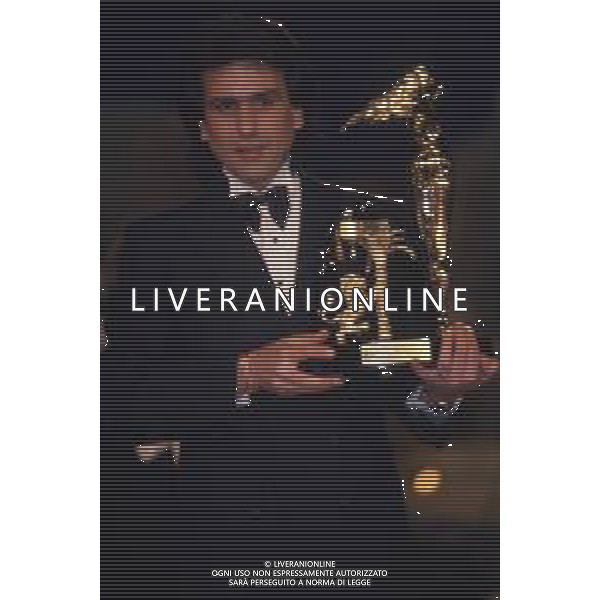 RETROSPETTIVA TOTO CUTUGNO CANTANTE NELLA FOTO TOTO CUTUGNO AG ALDO LIVERANI SAS