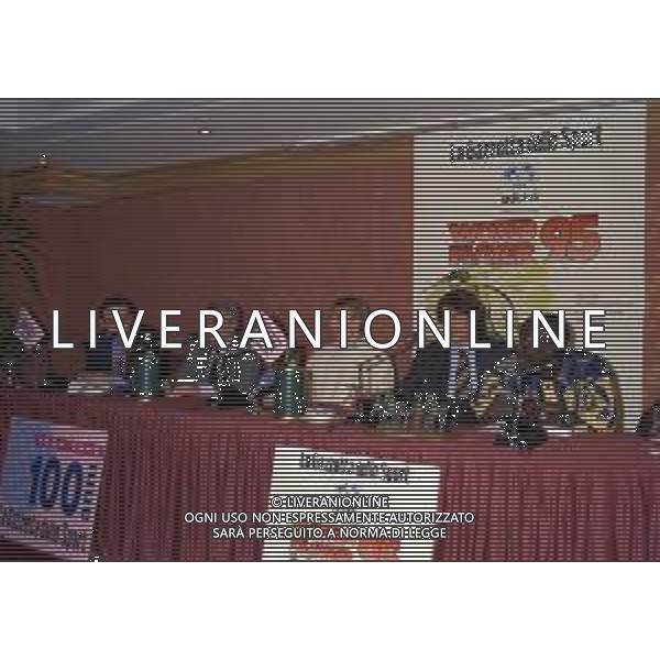 08-01-1996 MILANO-FIFA WORLD PLAYER TEATRO NAZIONALE  NELLA FOTO SERGIO DI CESARE CANDIDO CANNAVO\'JRGHEN KLINSMANN PAOLO MALDINI E GEORGE WEAH AG ALDO LIVERANI SAS 