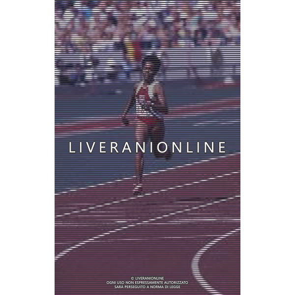 RETROSPETTIVA EVELYN ASHFORD ATLETA NELLA FOTO EVELYN ASHFORD AG ALDO LIVERANI SAS