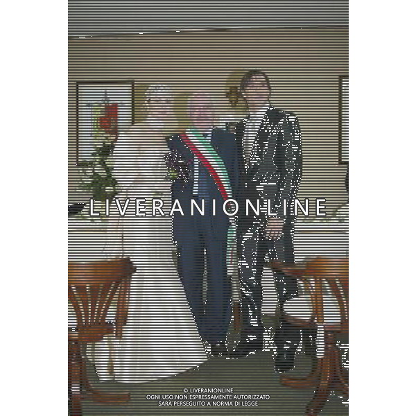 limido comasco(co) 16-05-2005 matrimonio di hernan crespo e alessia matrimonio di hernan crespo e alessia con il sindaco saibene foto filippo venezia -ag.aldo liverani