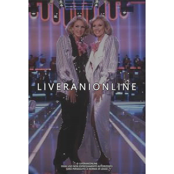 Le Gemelle Alice e Ellen Kessler, ballerine e cantanti tedesche - RETROSPETTIVA nella foto nel 1985 ©ARCHIVIO / AGENZIA ALDO LIVERANI SAS