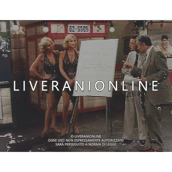 Le Gemelle Alice e Ellen Kessler, ballerine e cantanti tedesche - RETROSPETTIVA nella foto a Portobello condotto da Enzo Tortora ©ARCHIVIO / AGENZIA ALDO LIVERANI SAS