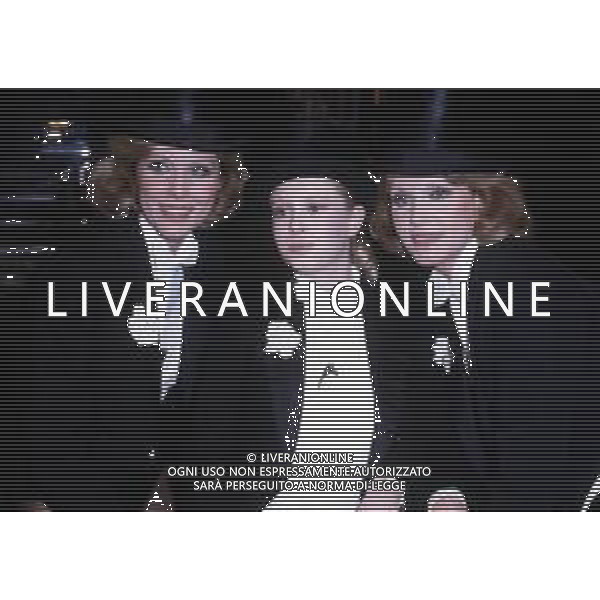 Le Gemelle Alice e Ellen Kessler, ballerine e cantanti tedesche - RETROSPETTIVA nella foto con Claudia Vegliante ©ARCHIVIO / AGENZIA ALDO LIVERANI SAS