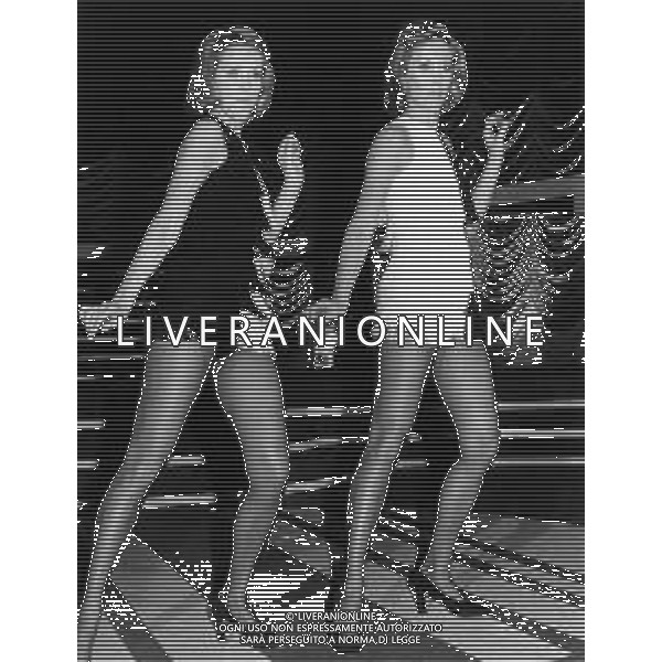 Le Gemelle Alice e Ellen Kessler, ballerine e cantanti tedesche - RETROSPETTIVA ©ARCHIVIO / AGENZIA ALDO LIVERANI SAS