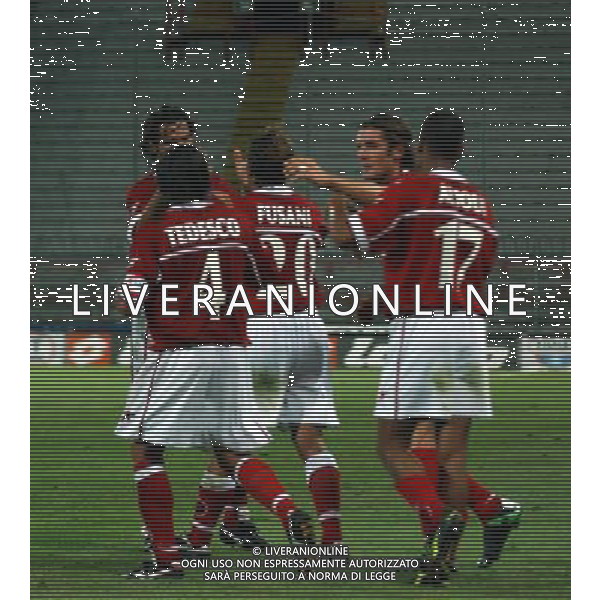 PERUGIA 19/07/2003 TERZO TURNO INTERTOTO 2003 PERUGIA-ALLIANSSI NELLA FOTO: MAX FUSANIFESTEGGIATO DOPO IL GOAL* FOTO 1905/ROBERTO SETTONCE/ALDO LIVERANI S.A.S.