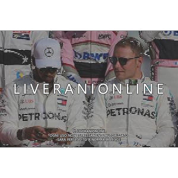 Lewis Hamilton (GBR) Mercedes AMG F1 and Valtteri Bottas (FIN) Mercedes AMG F1 25.11.2018. Formula 1 World Championship, Rd 21, Abu Dhabi Grand Prix, Yas Marina Circuit, Abu Dhabi, Race Day. AG ALDO LIVERANI SAS-ONLY ITALY