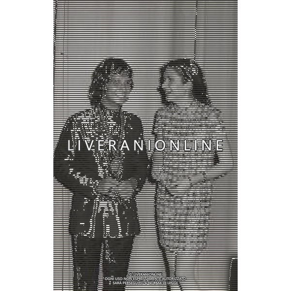 1970 FESTIVAL DELLA CANZONE ITALIANA A SANREMO NELLA FOTO gigliola cinquetti con Roberto Carlos Braga AG ALDO LIVERANI SAS
