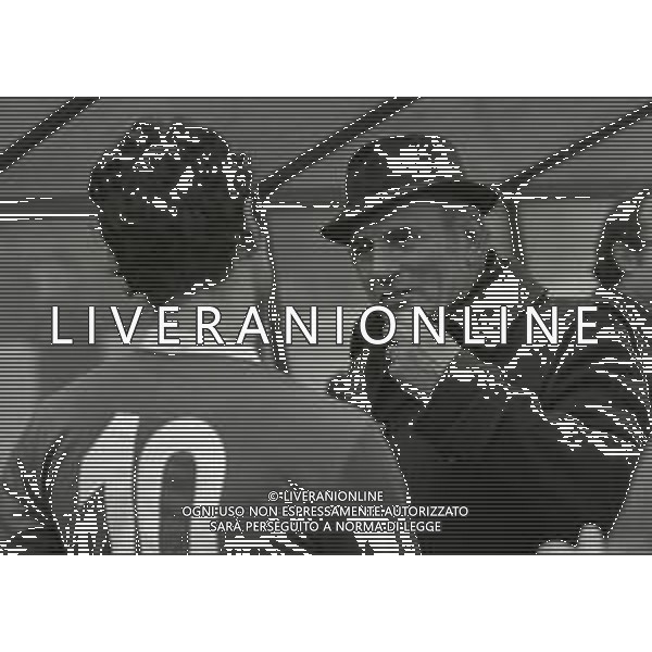 1975 VARESE-ALLENAMENTO NAZIONALE ITALIANA DI CALCIO PRIMA DELL\'INCONTRO CON LA NAZIONALE OLANDESE NELLA FOTO FULVIO BERNARDINI CON FABIO CAPELLO AG ALDO LIVERANI SAS