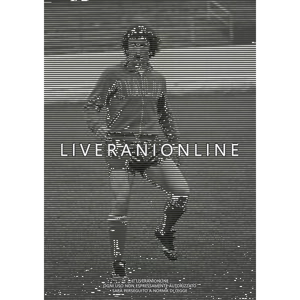 1975 VARESE-ALLENAMENTO NAZIONALE ITALIANA DI CALCIO PRIMA DELL\'INCONTRO CON LA NAZIONALE OLANDESE NELLA FOTO GIUSEPPE SAVOLDI AG ALDO LIVERANI SAS