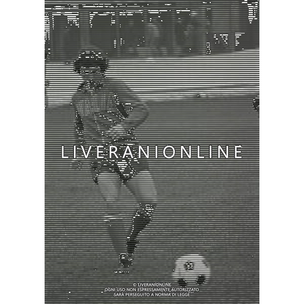 1975 VARESE-ALLENAMENTO NAZIONALE ITALIANA DI CALCIO PRIMA DELL\'INCONTRO CON LA NAZIONALE OLANDESE NELLA FOTO GIUSEPE SAVOLDI AG ALDO LIVERANI SAS