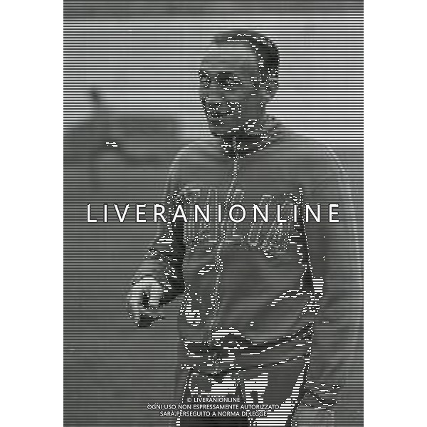 1975 VARESE-ALLENAMENTO NAZIONALE ITALIANA DI CALCIO PRIMA DELL\'INCONTRO CON LA NAZIONALE OLANDESE NELLA FOTO ENZO BEARZOT AG ALDO LIVERANI SAS