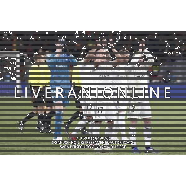 UEFA Champions League gruppo G - Roma vs Real Madrid 27/11/2018 nella foto: real madrid esultanza finale ©Claudio Zamagni/Agenzia Aldo Liverani final exultation of real madrid during UEFA Champions League - group G soccer match between A.S.ROME and REAL MADRID at Rome olympic Stadium on November 27 2018 photo credit by Claudio Zamagni/Aldo Liverani Photo Agency/ AGENZIA ALDO LIVERANI SAS