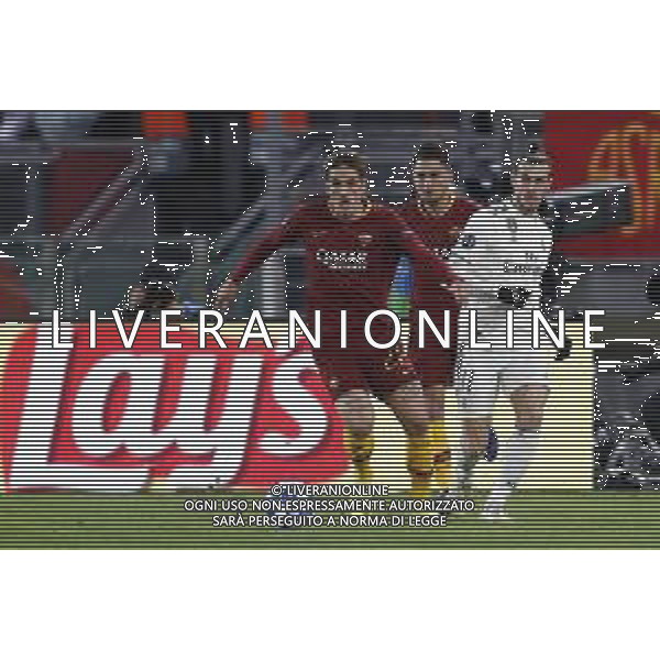 UEFA Champions League gruppo G - Roma vs Real Madrid 27/11/2018 nella foto: Zaniolo Nicolo (a.s. roma) e Gareth Bale (Forward of Real Madrid) ©Claudio Zamagni/Agenzia Aldo Liverani Zaniolo Nicolo (a.s. roma) and Gareth Bale (Forward of Real Madrid) during UEFA Champions League - group G soccer match between A.S.ROME and REAL MADRID at Rome olympic Stadium on November 27 2018 photo credit by Claudio Zamagni/Aldo Liverani Photo Agency