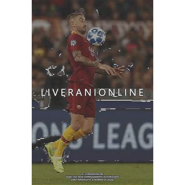 UEFA Champions League gruppo G - Roma vs Real Madrid 27/11/2018 nella foto: Kolarov Aleksandar (a.s.roma) ©Claudio Zamagni/Agenzia Aldo Liverani Kolarov Aleksandar (a.s.roma) during UEFA Champions League - group G soccer match between A.S.ROME and REAL MADRID at Rome olympic Stadium on November 27 2018 photo credit by Claudio Zamagni/Aldo Liverani Photo Agency