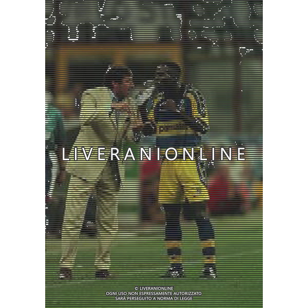 21-08-1999 MILANO- FINALE DI SUPERCOPPA ITALIANA MILAN PARMA 1-2 NELLA FOTO ALBERTO MALESANI ALLENATORE PARMA CALCIO CON Saliou Lassissi AG ALDO LIVERANI SAS