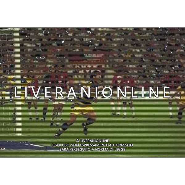 21-08-1999 MILANO- FINALE DI SUPERCOPPA ITALIANA MILAN PARMA 1-2 NELLA FOTO DOPO GOAL ALAIN BOGHOSSIAN AG ALDO LIVERANI SAS