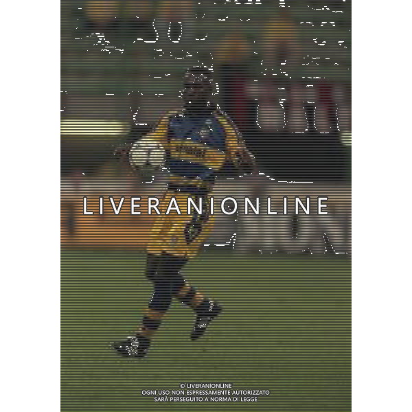 21-08-1999 MILANO- FINALE DI SUPERCOPPA ITALIANA MILAN PARMA 1-2 NELLA FOTO SALIOU LASSISSI AG ALDO LIVERANI SAS