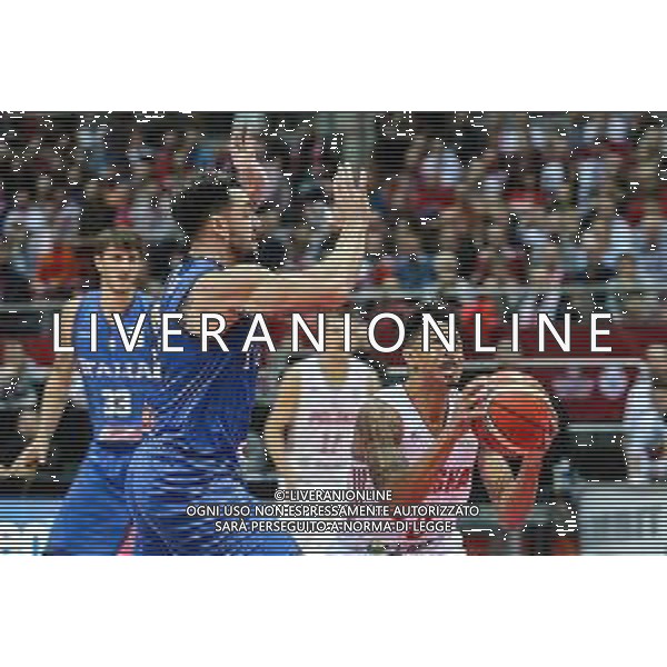 02.12.2018. GDANSK, ERGO ARENA, KOSZYKOWKA MEZCZYZN (BASKETBALL) KWALIFIKACJE MISTRZOSTW SWIATA FIBA BASKETBALL WORLD CUP FIBA 2019 (FIBA WORLD CUP 2019 QUALIFIERS) MECZ POLSKA - WLOCHY (GAME POLAND - ITALY) NZ A.J. SLAUGHTER, AWUDU ABASS FOTO TADEUSZ SKWIOT / CYFRASPORT / NEWSPIX.PL --- Newspix.pl *** Local Caption *** www.newspix.pl mail us: info@newspix.pl call us: 0048 022 23 22 222 --- Polish Picture Agency by Ringier Axel Springer Poland / AGENZIA ALDO LIVERANI SAS - ITALY ONLY EDITORIAL USE ONLY - Polonia - Italia, Basket maschile qualificazione al Mondiale Cina 2019 - Gdansk Polonia 02.12.2018