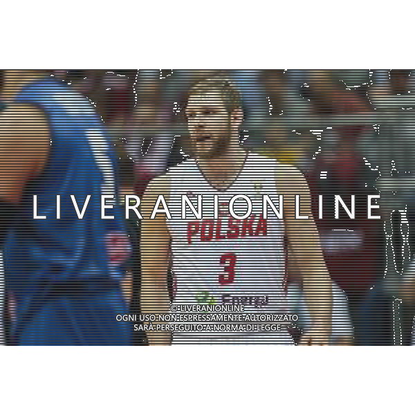 02.12.2018. GDANSK, ERGO ARENA, KOSZYKOWKA MEZCZYZN (BASKETBALL) KWALIFIKACJE MISTRZOSTW SWIATA FIBA BASKETBALL WORLD CUP FIBA 2019 (FIBA WORLD CUP 2019 QUALIFIERS) MECZ POLSKA - WLOCHY (GAME POLAND - ITALY) NZ MICHAL SOKOLOWSKI FOTO TADEUSZ SKWIOT / CYFRASPORT / NEWSPIX.PL --- Newspix.pl *** Local Caption *** www.newspix.pl mail us: info@newspix.pl call us: 0048 022 23 22 222 --- Polish Picture Agency by Ringier Axel Springer Poland / AGENZIA ALDO LIVERANI SAS - ITALY ONLY EDITORIAL USE ONLY - Polonia - Italia, Basket maschile qualificazione al Mondiale Cina 2019 - Gdansk Polonia 02.12.2018