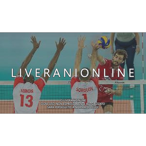 02.12.2018, Czestochowa, siatkowka, klubowe mistrzostwa swiata, final, Cucine Lube Civitanova - Trentino Volley N/z Robertlandy Simon Aties (Volley Lube), Tsvetan Sokolov (Volley Lube), Aaron Russell (Trentino), fot. Tomasz Jastrzebowski / Foto Olimpik ----- 02.12.2018, Czestochowa, FIVB Men´s Club World Championship, final, Cucine Lube Civitanova - Trentino Volley N/z Robertlandy Simon Aties (Volley Lube), Tsvetan Sokolov (Volley Lube), Aaron Russell (Trentino), fot. Tomasz Jastrzebowski / Foto Olimpik / NEWSPIX.PL --- Newspix.pl AG ALDO LIVERANI SAS