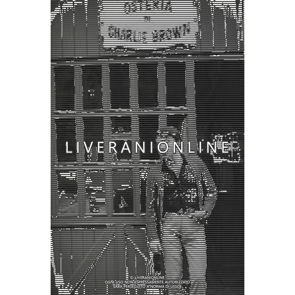 RETROSPETTIVA PEPPINO GAGLIARDI CANTANTE NELLA FOTO PEPPINO GAGLIARDI AG ALDO LIVERANI SAS