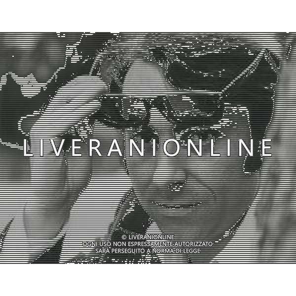 RETROSPETTIVA PEPPINO GAGLIARDI CANTANTE NELLA FOTO PEPPINO GAGLIARDI AG ALDO LIVERANI SAS