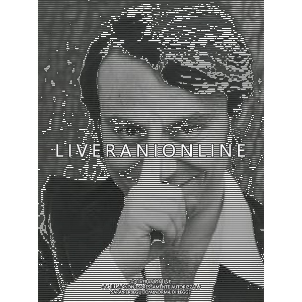 RETROSPETTIVA PEPPINO GAGLIARDI CANTANTE NELLA FOTO PEPPINO GAGLIARDI AG ALDO LIVERANI SAS