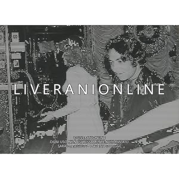 RETROSPETTIVA PEPPINO GAGLIARDI CANTANTE NELLA FOTO PEPPINO GAGLIARDI AG ALDO LIVERANI SAS