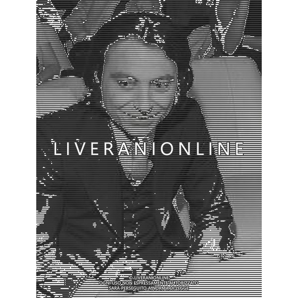 RETROSPETTIVA PEPPINO GAGLIARDI CANTANTE NELLA FOTO PEPPINO GAGLIARDI AG ALDO LIVERANI SAS