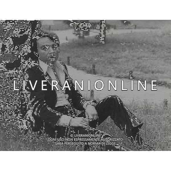 RETROSPETTIVA PEPPINO GAGLIARDI CANTANTE NELLA FOTO PEPPINO GAGLIARDI AG ALDO LIVERANI SAS