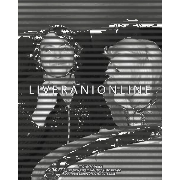 RETROSPETTIVA PEPPINO GAGLIARDI CANTANTE NELLA FOTO PEPPINO GAGLIARDI AG ALDO LIVERANI SAS