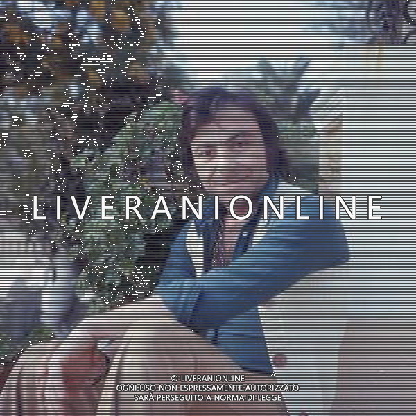RETROSPETTIVA PEPPINO GAGLIARDI CANTANTE NELLA FOTO PEPPINO GAGLIARDI AG ALDO LIVERANI SAS