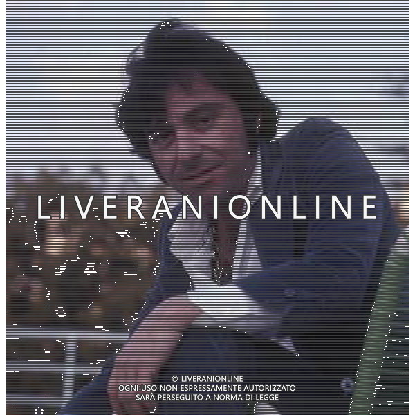 RETROSPETTIVA PEPPINO GAGLIARDI CANTANTE NELLA FOTO PEPPINO GAGLIARDI AG ALDO LIVERANI SAS