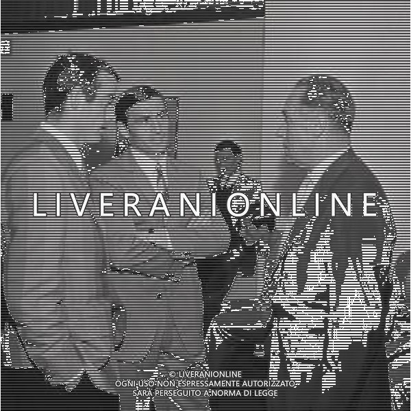1960 APPIANO GENTILE VISITA DELL\'ALLENATORE ALFREDO FONI NELLA FOTO ALFREDO FONI CON MARIO CORSO E TARCISO BURGNICH AG ALDO LIVERANI SAS