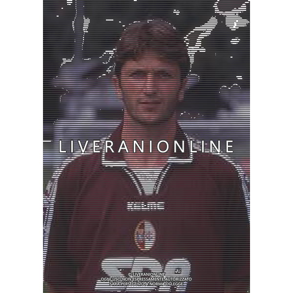 RETROSPETTIVA LORENZO MINOTTI CALCIATORE NELLA FOTO LORENZO MINOTTI CON LA MAGLIA DEL TORINO AG ALDO LIVERANI SAS