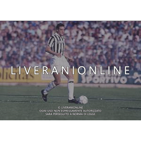 RETROSPETTIVA SERGIO BRIO CALCIATORE NELLA FOTO SERGIO BRIO CON LA MAGLIA DELLA JUVENTUS AG ALDO LIVERANI SAS