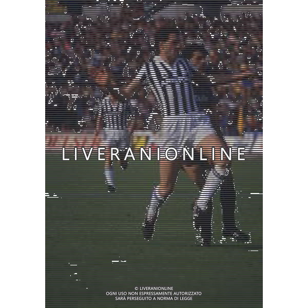 RETROSPETTIVA SERGIO BRIO CALCIATORE NELLA FOTO SERGIO BRIO CON LA MAGLIA DELLA JUVENTUS AG ALDO LIVERANI SAS