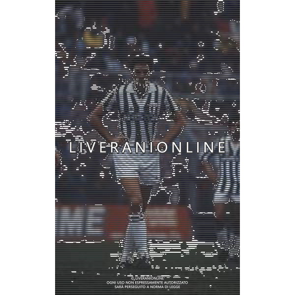 RETROSPETTIVA SERGIO BRIO CALCIATORE NELLA FOTO SERGIO BRIO CON LA MAGLIA DELLA JUVENTUS AG ALDO LIVERANI SAS