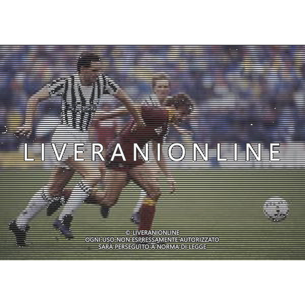 RETROSPETTIVA SERGIO BRIO CALCIATORE NELLA FOTO SERGIO BRIO CON RUUD VOLLER AG ALDO LIVERANI SAS