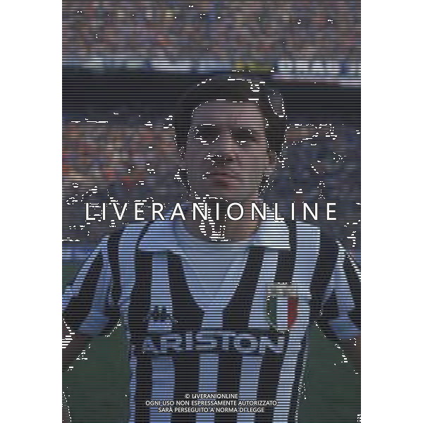 RETROSPETTIVA SERGIO BRIO CALCIATORE NELLA FOTO SERGIO BRIO CON LA MAGLIA DELLA JUVENTUS AG ALDO LIVERANI SAS