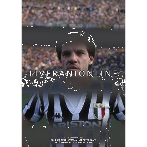 RETROSPETTIVA SERGIO BRIO CALCIATORE NELLA FOTO SERGIO BRIO CON LA MAGLIA DELLA JUVENTUS AG ALDO LIVERANI SAS
