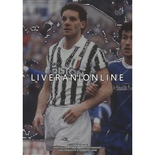 RETROSPETTIVA SERGIO BRIO CALCIATORE NELLA FOTO SERGIO BRIO CON LA MAGLIA DELLA JUVENTUS AG ALDO LIVERANI SAS
