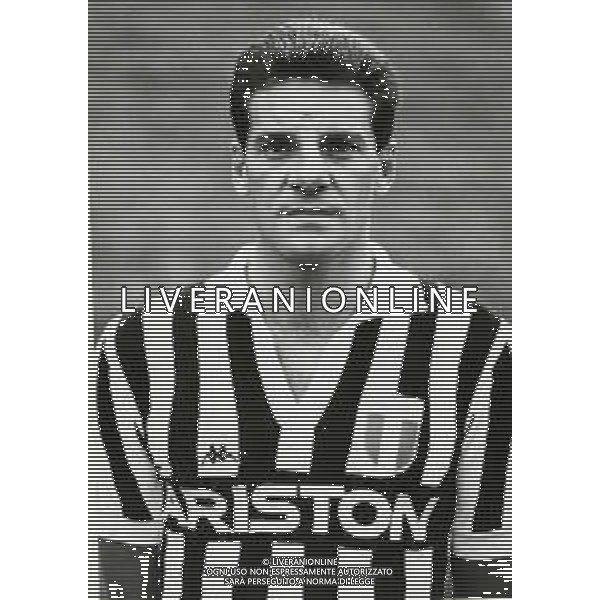 RETROSPETTIVA SERGIO BRIO CALCIATORE NELLA FOTO SERGIO BRIO CON LA MAGLIA DELLA JUVENTUS AG ALDO LIVERANI SAS
